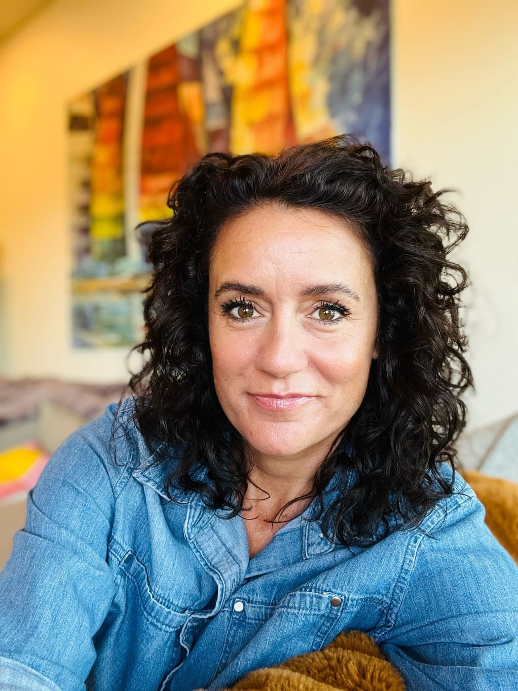 Linzi Cora portrait